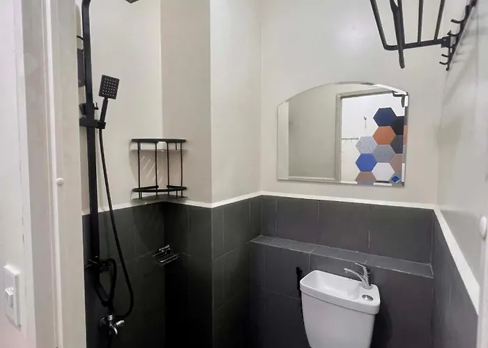 Hotel Roms Place Urban Deca Tower Cubao