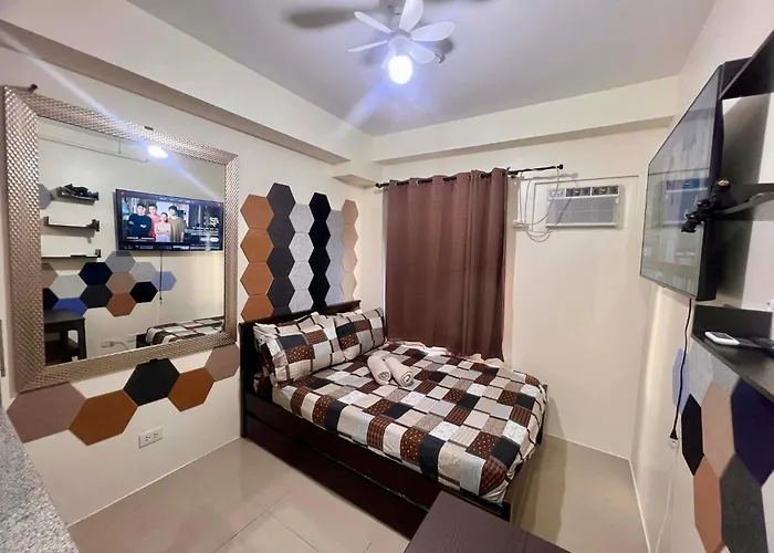 Roms Place Urban Deca Tower Cubao Manila