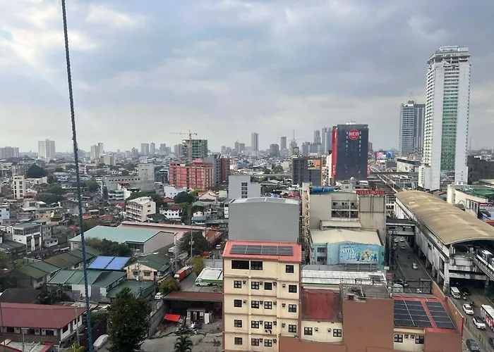 Roms Place Urban Deca Tower Cubao 3* Manila